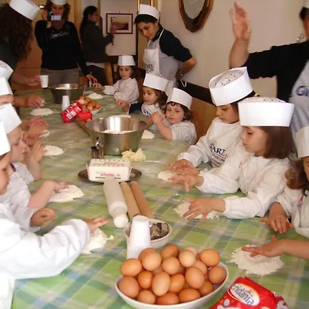 Agriturismo La Ginestra *